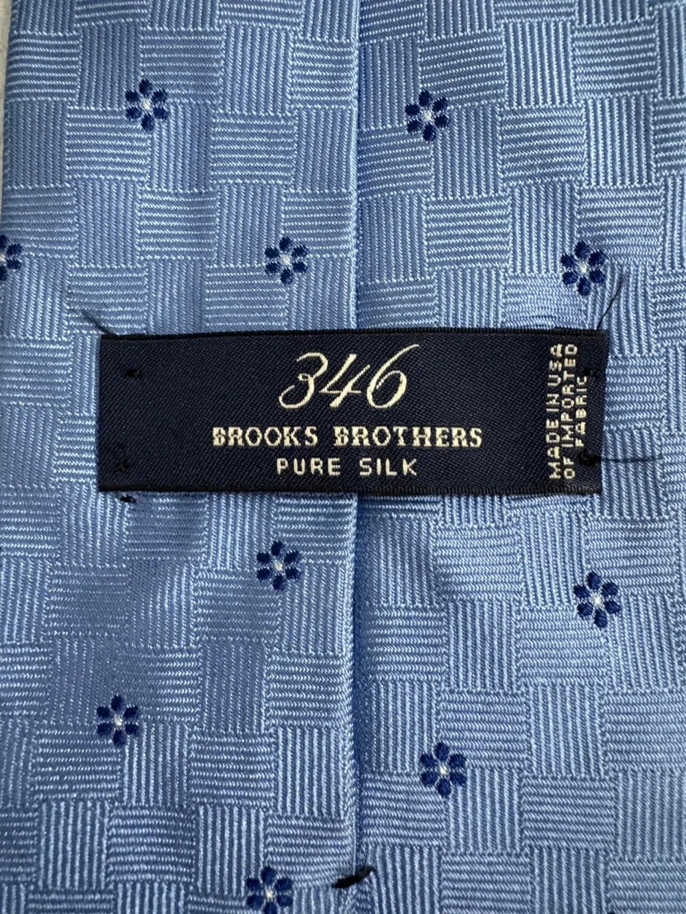 Brooks Brothers 346 Blue Basketweave Floral Geometric Pure Silk Tie